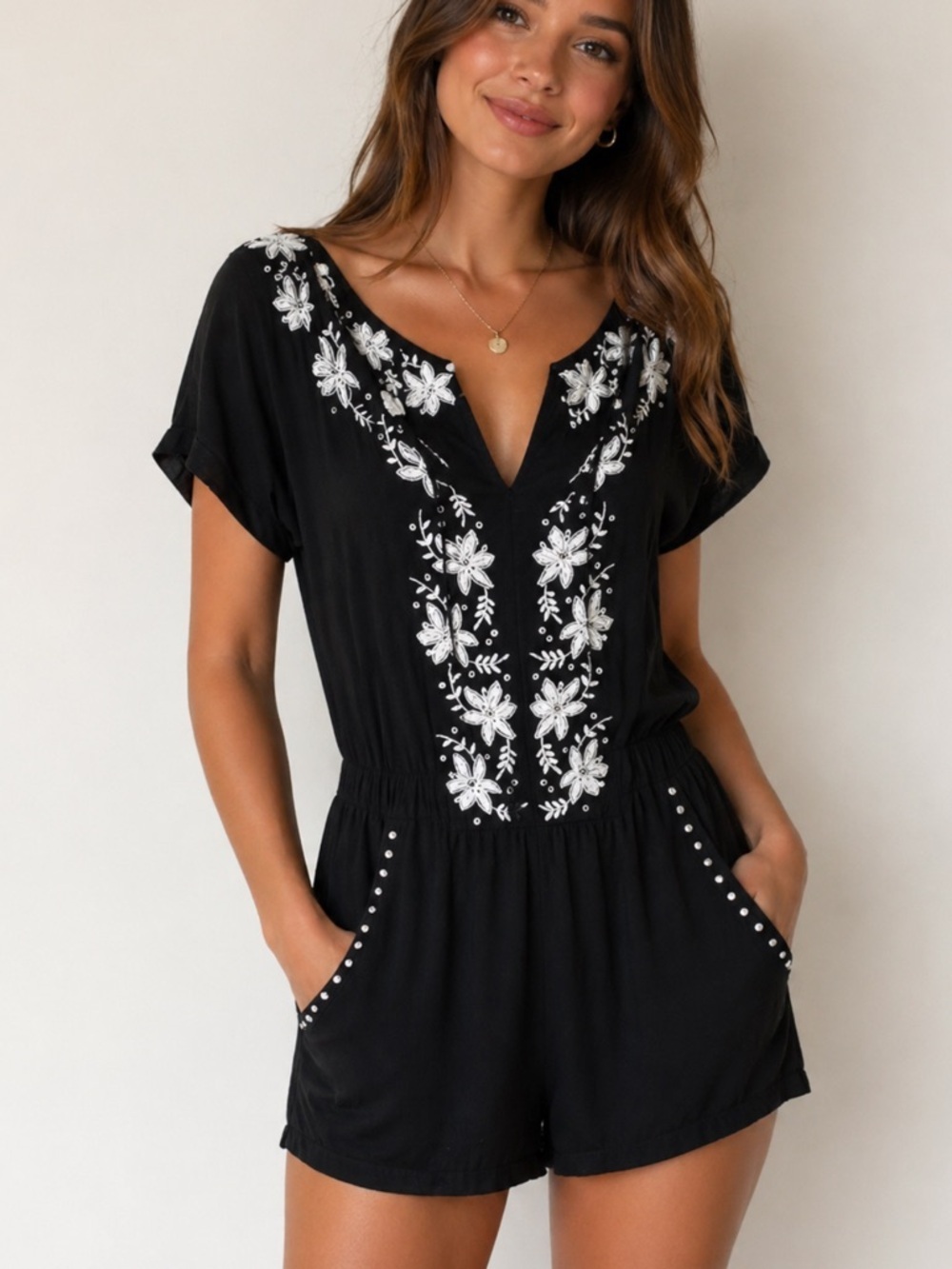 Love Fire Black Rayon Embroider Boho Peasant Cinch Waist V-Neck Romper Size L